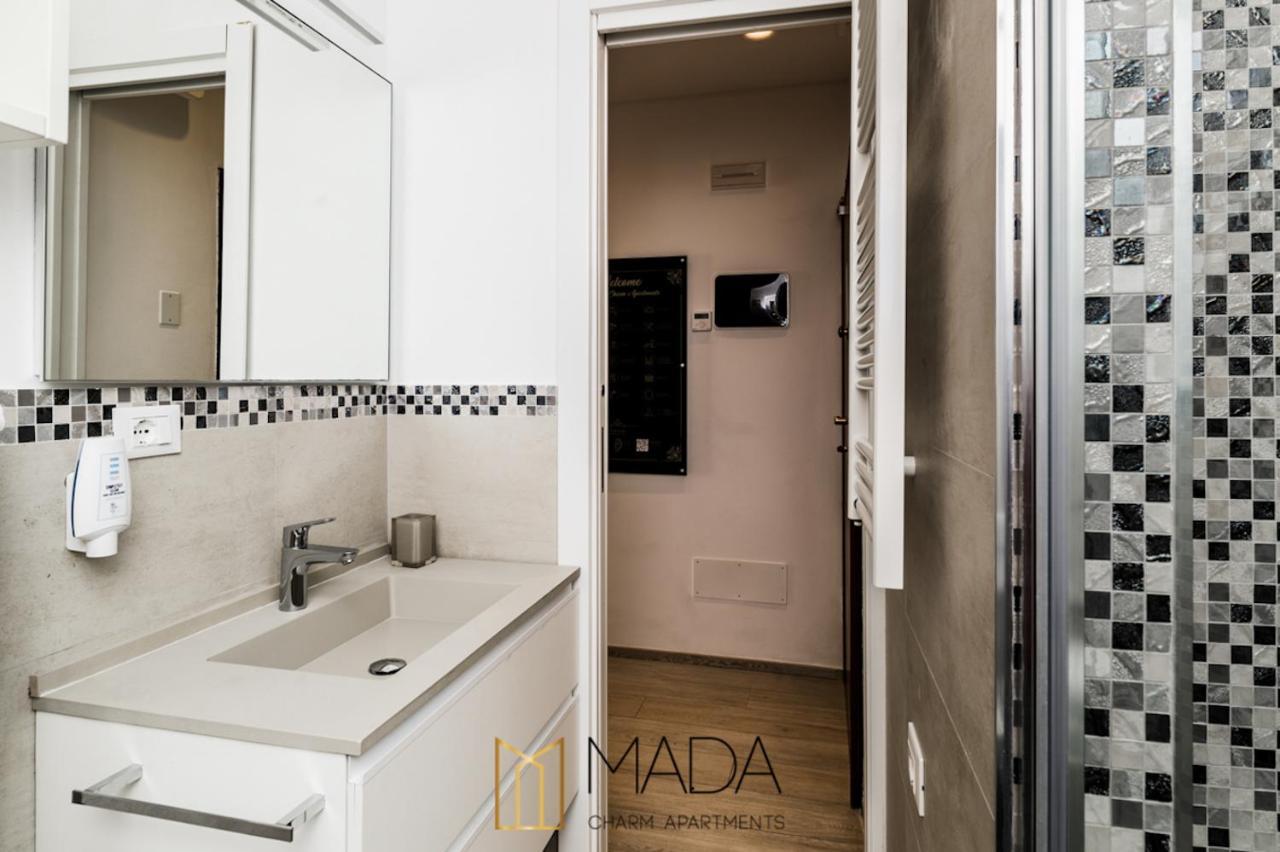 Mada Charm Apartments Jacuzzi Vernazza Exteriör bild