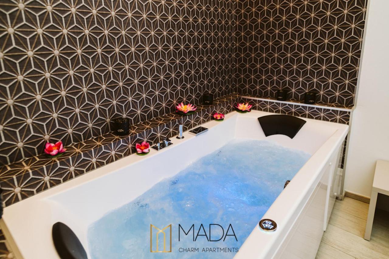 Mada Charm Apartments Jacuzzi Vernazza Exteriör bild